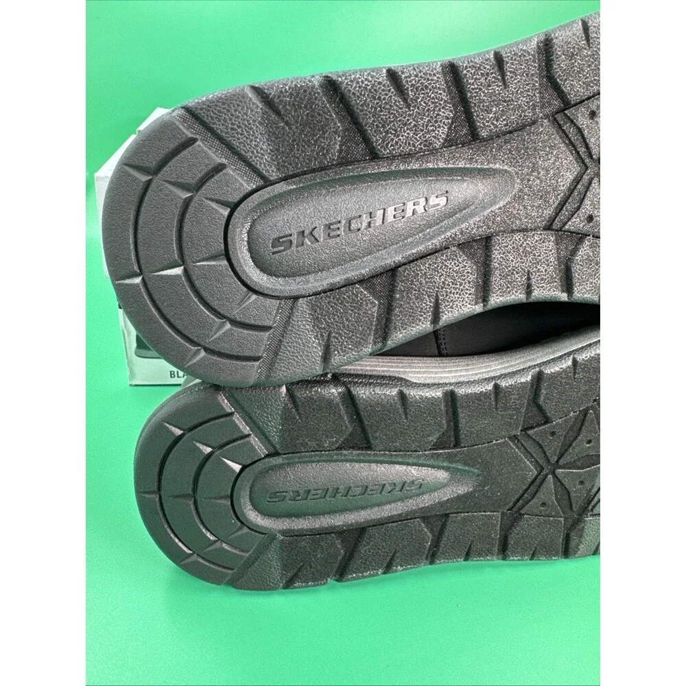 Skechers Hands Free Swift Fit Men’s 10.5 Black Waterproof Casual Lace Sneakers